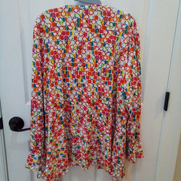 Multi color twin set.  XXL. - Picture 3 of 4